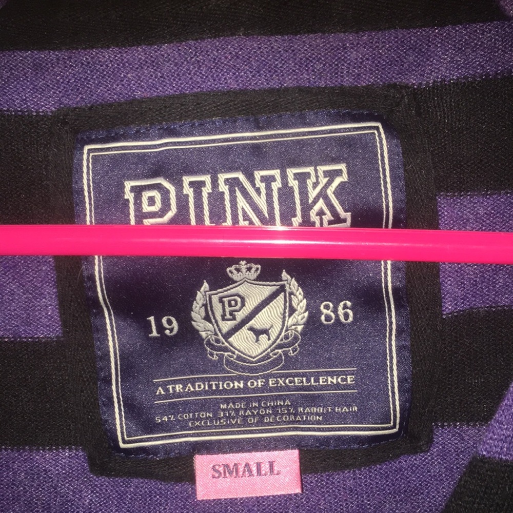 Sweater - Picture 3 of 8